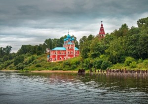 Выставка «Есть только миг»