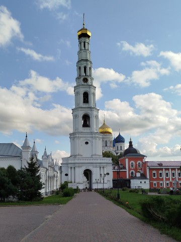 Дзержинский