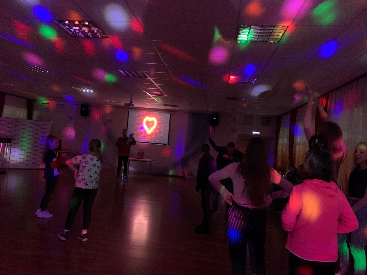 Дискотека для молодежи фото. Дискотека планета мурманск. Новинки дискотеки 2024г. Новинки дискотеки 2024г. Новинки дискотеки 2024г.