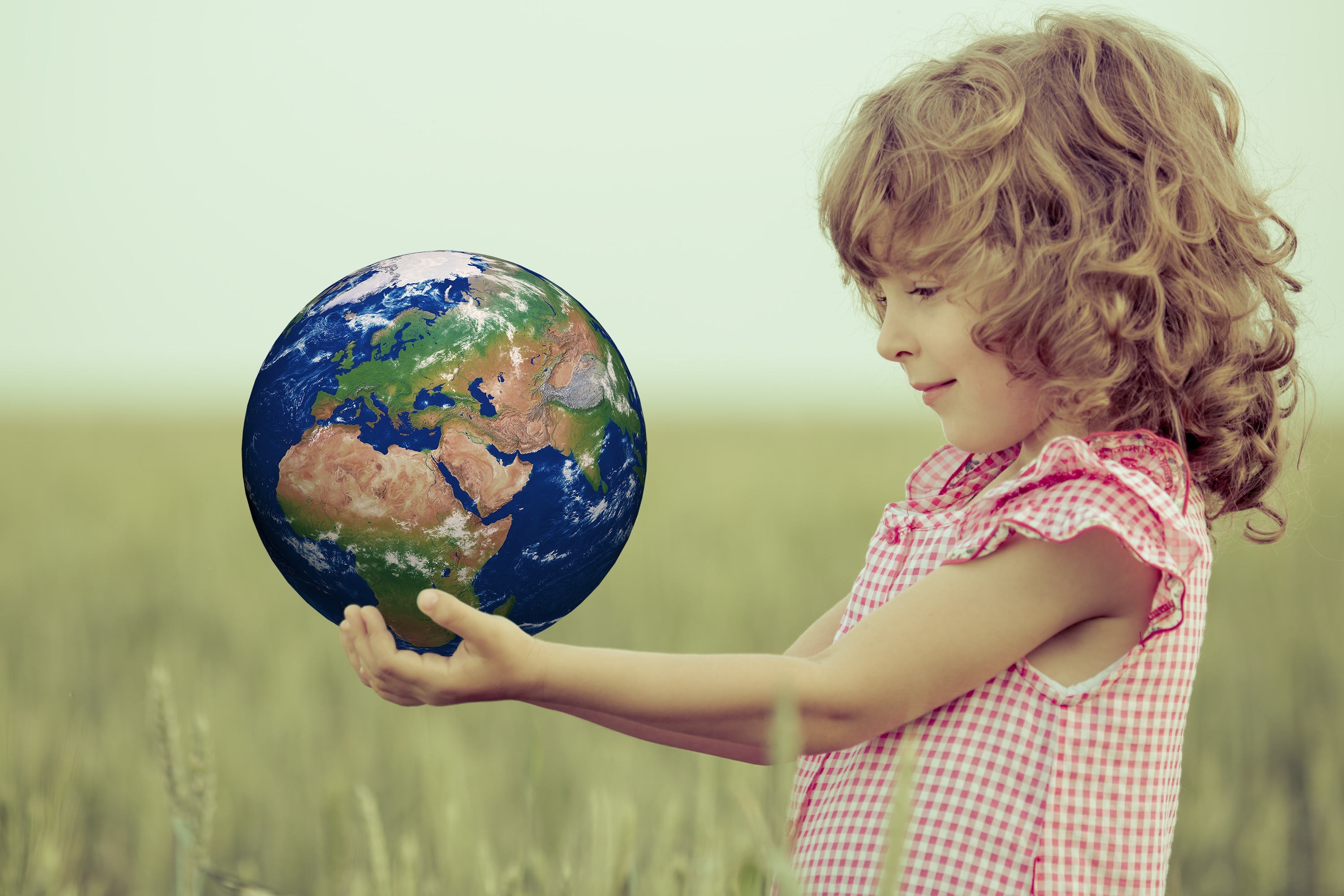 Общение с окружающим миром природой. Дети и природа. Детям об экологии. Земной шар для детей. Планеты для детей.